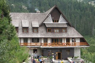 Schronisko nad Popradzkim Stawem