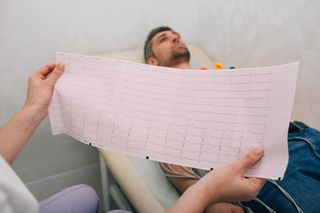 Czy AI zauważy u ciebie ukrytą wadę serca? Wynik EKG może ostrzec cię wcześniej