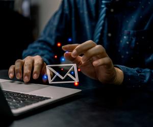 Jak usunąć wysłany e-mail? Wiemy, jak cofnąć niechcianą wiadomość