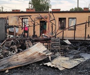 Pożar składowiska w Żorach. Potężne eksplozje