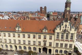 Spór o krzyże we wrocławskich urzędach