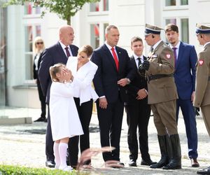 Dzień inauguracji należał do Kasi Nawrockiej. Fotoreporterzy ją uwielbiają 