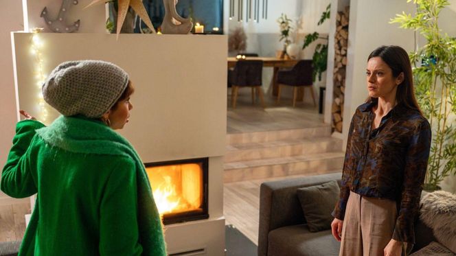 	M jak miłość odc. 1856. Kasia (Paulina Lasota), Aneta (Ilona Janyst)