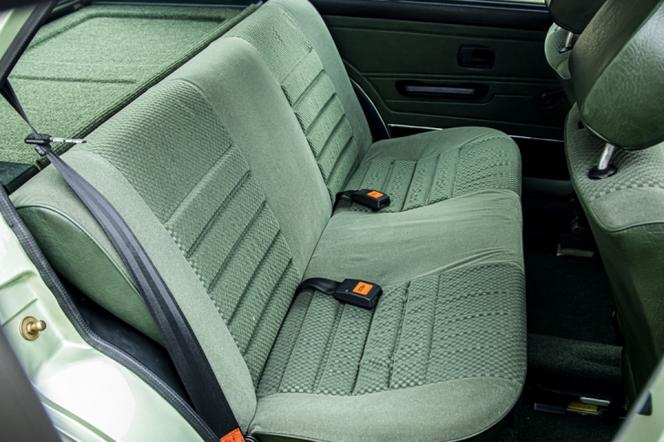 Volkswagen Golf I z przebiegiem 1188 km