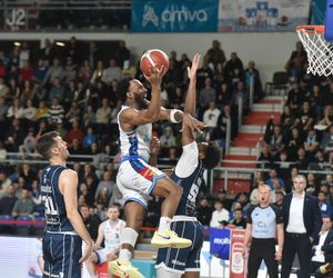 Arriva Polski Cukier Toruń - Dziki Warszawa 86:82, zdjęcia z pierwszego meczu fazy play-in