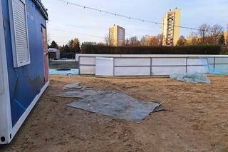 Rzeszów. Lodowisko w Parku Sybiraków 2022. Godziny otwarcia, cennik [GALERIA]