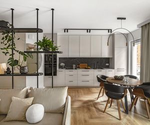 Styl loftowy bez nadmiaru betonu? Tu architekci zrobili to inaczej
