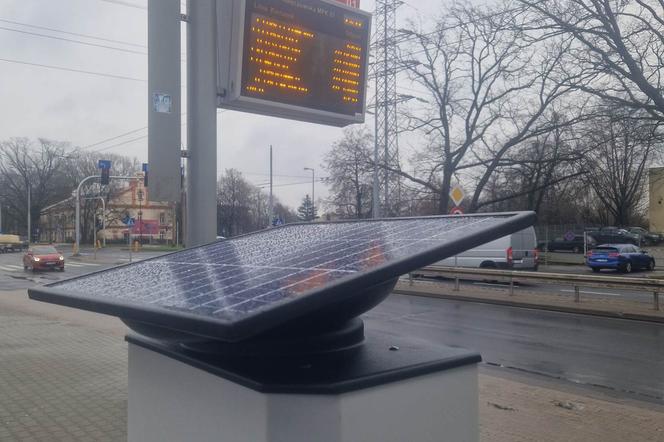 Lublin - biletomat solarny, ekologia i testy pasażerów