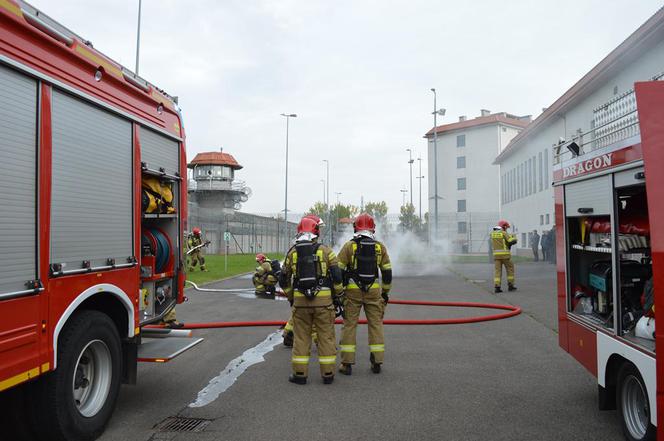 Spektakularna akcja w piotrkowskim więzieniu