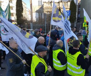 Górnicy protestowali pod ministerstwem przemysłu w Katowicach przeciwko likwidacji KWK Bielszowice