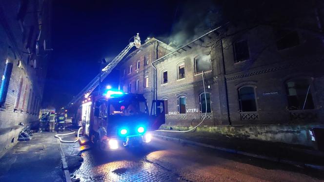 Pożar w Bytomiu. Spaliła się kamienica w dzielnicy Bobrek