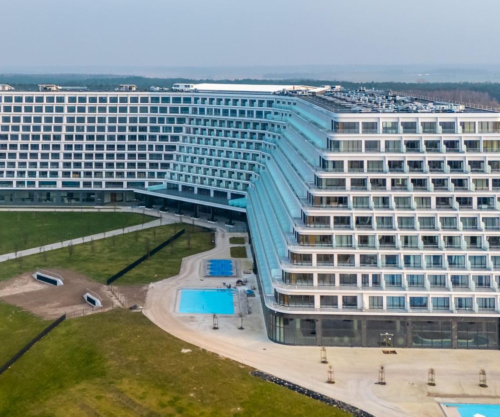 Hotel Gołębiewski w Pobierowie. Kiedy otwarcie? Jest odpowiedź holdingu