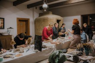 W tym muzeum można poczuć się jak w XIX wieku. To największy skansen w Małopolsce 