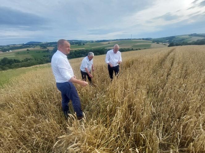 Wicewojewoda na spotkaniu z rolnikami