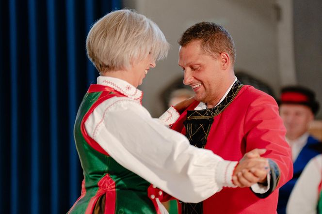 "Rolnik szuka żony"