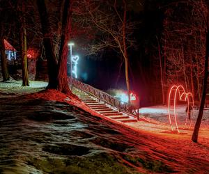 Bytom poleca się na walentynki. Jest już wyjątkowa iluminacja na Górze Miłości