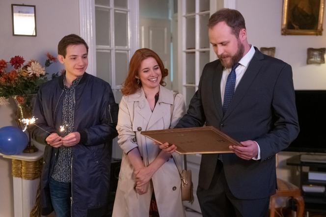 Na Wspólnej odc. 3142 - opis, streszczenie: Paweł próbuje wykręcić sie od zakupu mieszkania