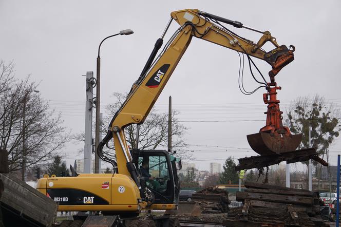 Remont torowiska na ul. Perłowej w Bydgoszczy. Prace nabierają tempa!