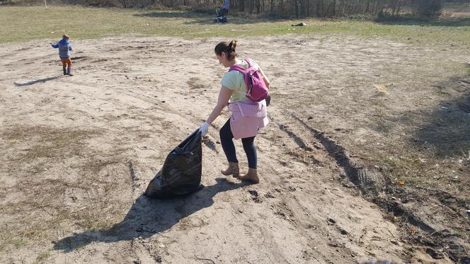 Sprzątanie na bydgoskim Miedzyniu