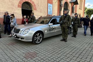 Ojciec i 2-letni synek spoczęli w jednej trumnie