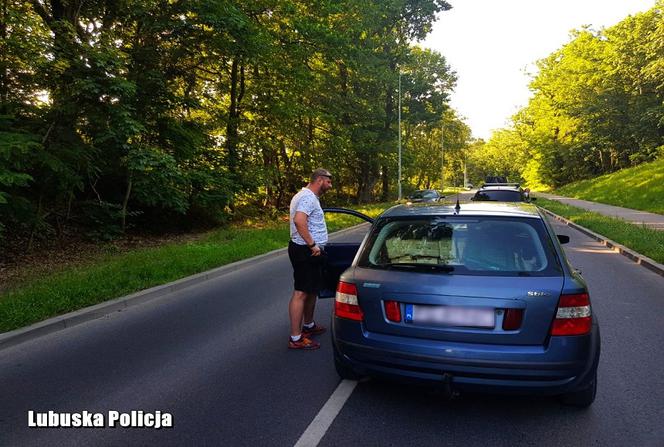 57-latka zatrzymał policjant po służbie.