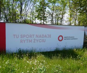 Budowa osiedla Mistrzów Olimpijskich pod Warszawą. Udziałowcem Robert Lewandowski. Maj 2025