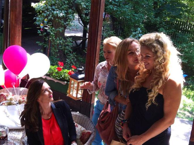  Przyjaciółki 4 Inga (Małgorzata Socha), Zuza (Anita Sokołowska), Patrycja (Joanna Liszowska) i Anka (Magdalena Stużyńska)