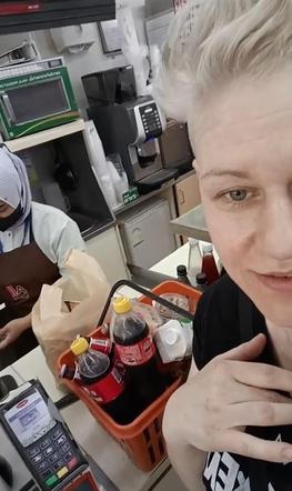 Pięcioraczki na zakupach w Tajlandii 