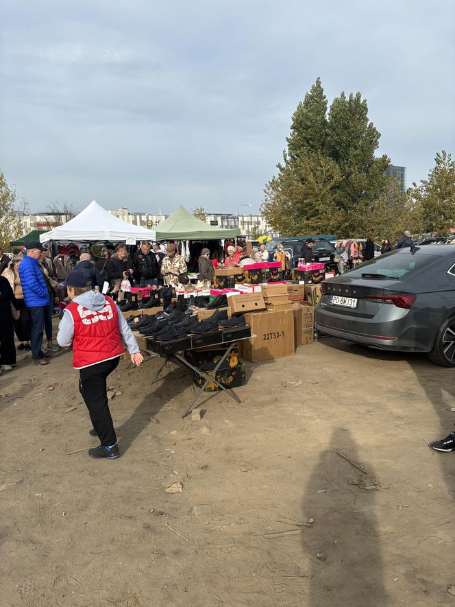 Niedzielny Targ - nowy pchli targ w Poznaniu