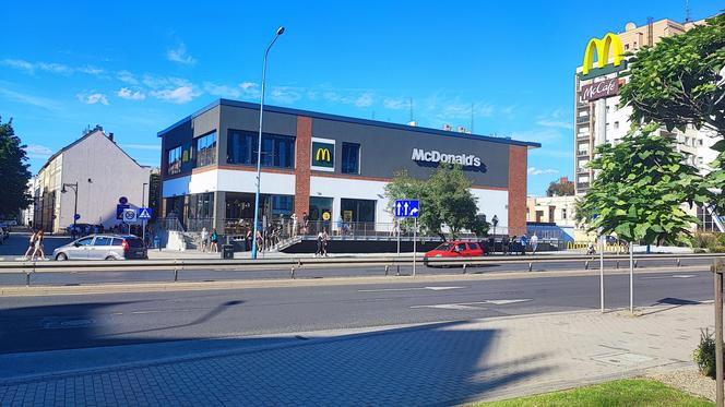 Największy McDonald's w Polsce otwarto w Legnicy. Gigantyczna restauracja ma dwa poziomy