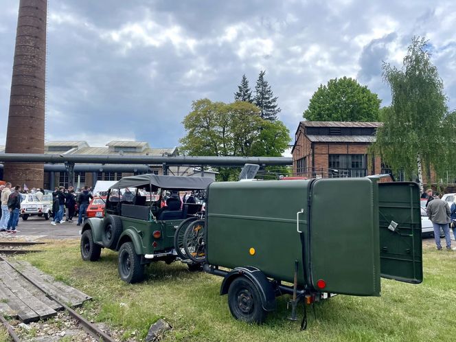 Start Sezonu Starachowickich Klasyków: Święto Motoryzacji w Sercu Przemysłowej Historii Miasta