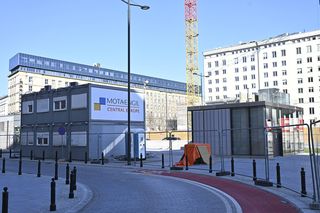 Metamorfoza placu Powstańców Warszawy w Warszawie