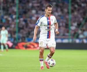 Górnik Zabrze - Termalica Nieciecza. Niesamowita atmosfera na Arenie Zabrze! Kibice Górnika dopingują swoją drużynę