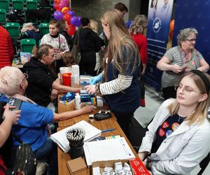 33. Finał WOŚP w Sosnowcu. Arena Sosnowiec pełna wolontariuszy i darczyńców