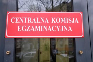 Egzamin ósmoklasisty 2025 - kiedy wyniki? Na tę datę czekają uczniowie