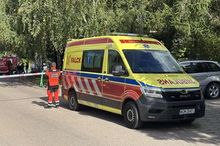 Broń i materiały wybuchowe w mieszkaniu. Konieczna ewakuacja bloku w Olsztynie