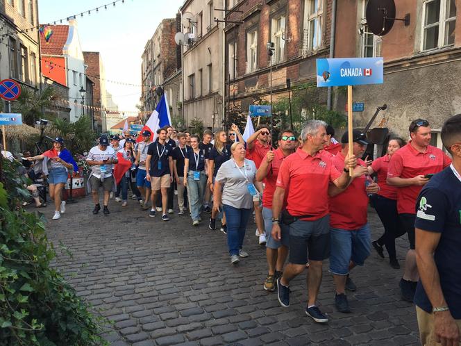 Parada z okazji otwarcia Balonowych Mistrzostw Świata Juniorów w Grudziądzu