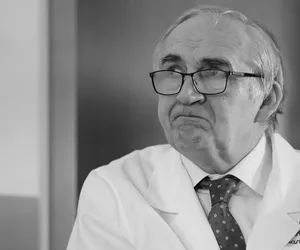 Wystawny pomnik Mariana Zembali góruje na cmentarzu. Sławny kardiolog ma nowy grób [ZDJĘCIA]