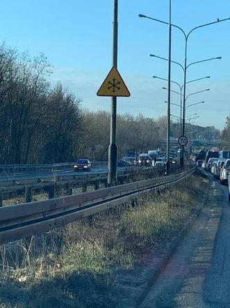 Zderzenie aut na Niestachowskiej 22.03