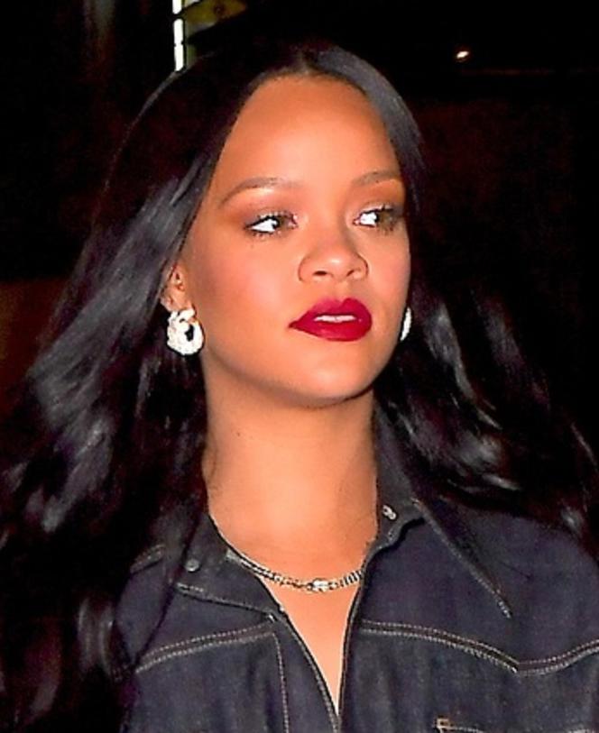 Rihanna 17.04.2019