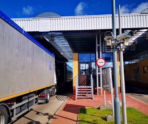 Rząd uruchamia dwa przejścia z Białorusią. Granica jest szczelna na 98 proc.