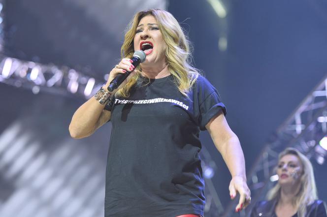 Gwiazdy na koncercie Artyści przeciw nienawiści