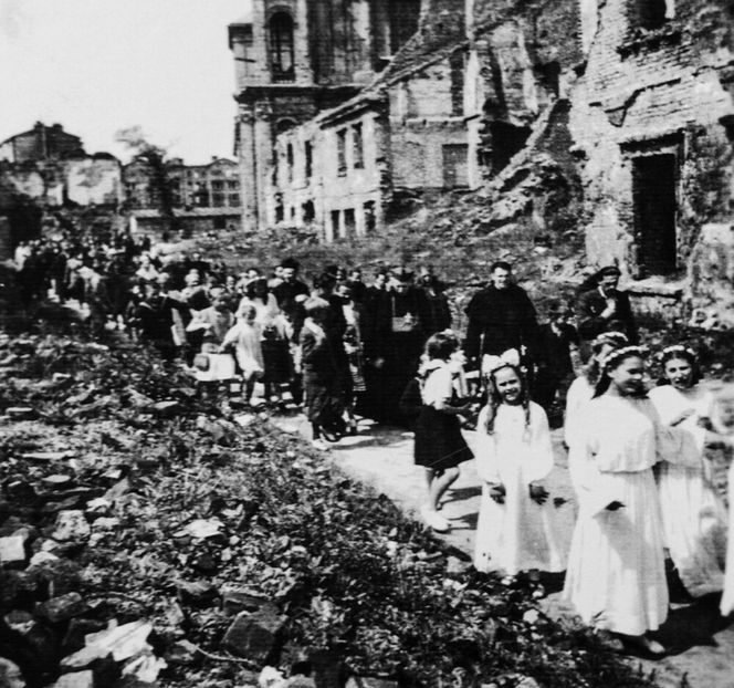 Te dzieci oddały życie za Warszawę. Oto najmłodsi bohaterowie Powstania