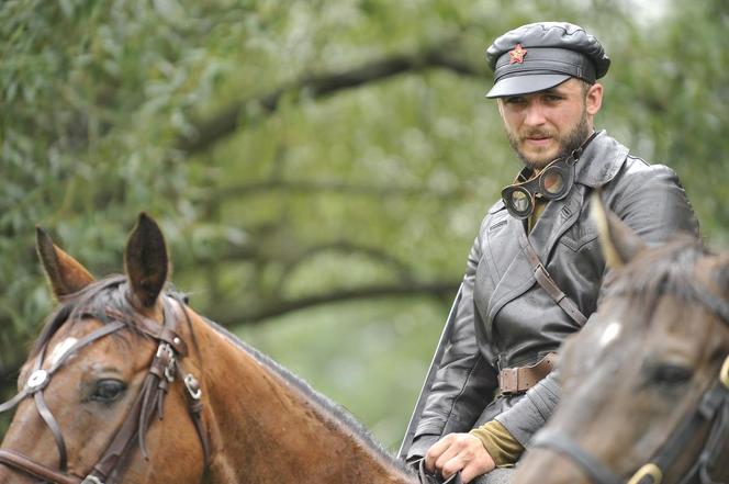 Zasłynął jako Sebastian Czajka w "Kryminalnych". Tak na przestrzeni lat zmienił się Michał Żurawski. Totalna metamorfoza!