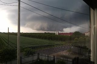 Ekstremalne ostrzeżenia przed burzami w woj.świętokrzyskim. Alerty RCB i IMGW