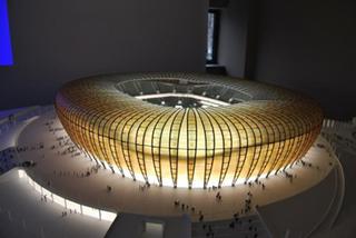 Nowe makiety gdanskiego stadionu.jpg