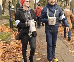 Gwiazdy kwestują na Powązkach