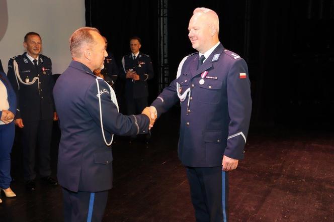 Komenda Miejska Policji w Tarnowie ma nowego komendanta. Marcin Sak zastąpił Mariusza Dymurę