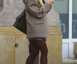 Monika Olejnik w butach wiewiórkach