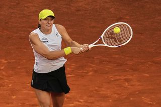 Iga Świątek - Rebecca Sramkova O której godzinie dzisiaj mecz w Roland Garros? Gdzie oglądać?